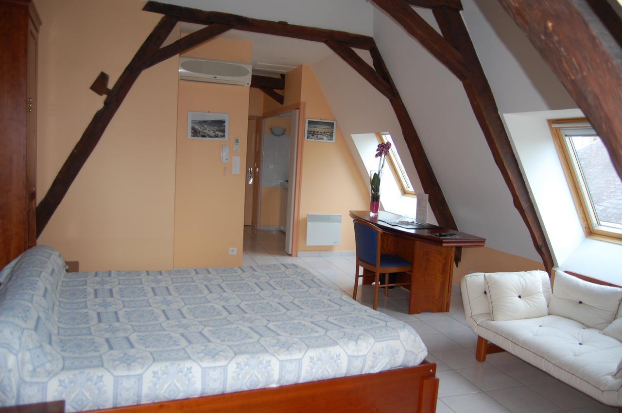 Appart'Hotel La Suze Sur Sarthe Exterior foto