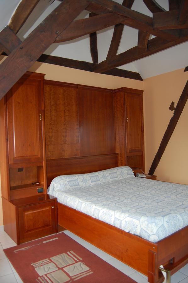 Appart'Hotel La Suze Sur Sarthe Exterior foto